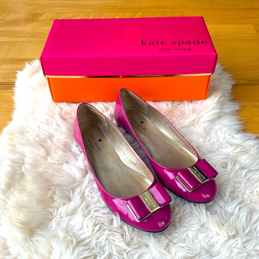 Kate Spade Trophy Fuschia patent flat, size 6.5